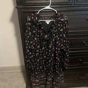 Old Navy Black Floral Long Sleeve Dress